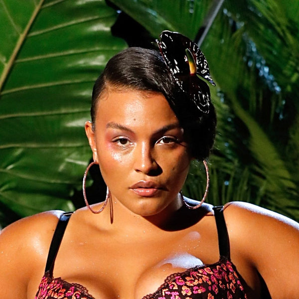 Maxima Crystal Hoop - Baby Pink