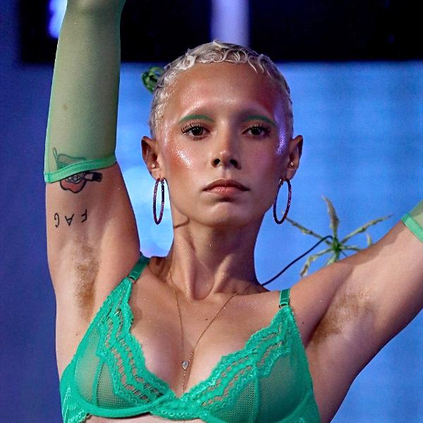 Medi Crystal Hoop - Yellow Gold