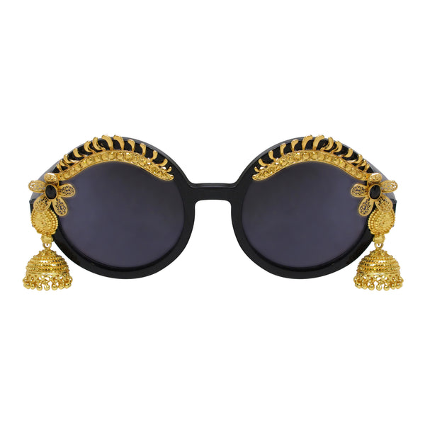 Elizabeth embellished gold lashes round oversize 