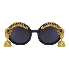 Elizabeth embellished gold lashes round oversize 